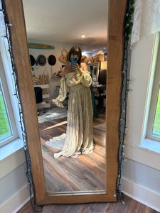 (Rts) Light lover ivory ready to ship two piece dress