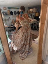 Load image into Gallery viewer, Poetry two piece Daisy crinkle print on sale ready to ship d/c retired fabric