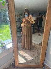 Load image into Gallery viewer, Flash sale Two tops one skirt ready to ship