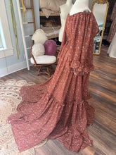 Load image into Gallery viewer, Ready to ship full figure ruffle me Open crinkle floral dress sale