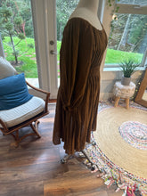 Load image into Gallery viewer, MIDI length brown dress xl-3x adjustable ready to ship