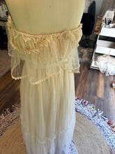 Load image into Gallery viewer, One of a kind Ready to ship sample sale Beatrice dress in tulle and lace lined in linen cotton