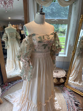 Load image into Gallery viewer, Sample sale ready to ship two piece embroidered corset top and cream ivory skirt linen cotton