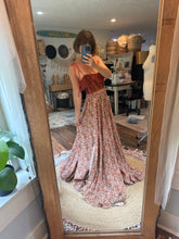 Load image into Gallery viewer, Three tops with one skirt deal