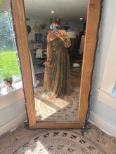 Load image into Gallery viewer, (Paisley) Flash sale Ready to ship soft mesh tulle and chiffon you glow girl