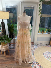 Load image into Gallery viewer, Reaction ship We belong dress in lace and embroidery tulle