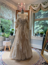 Load image into Gallery viewer, Sample sale Opaline embroidery cotton ready to ship ivory (shorter sleeve version)
