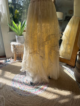 Load image into Gallery viewer, Preorder allow 6-8 week layers corset two piece dress in lace and tulle
