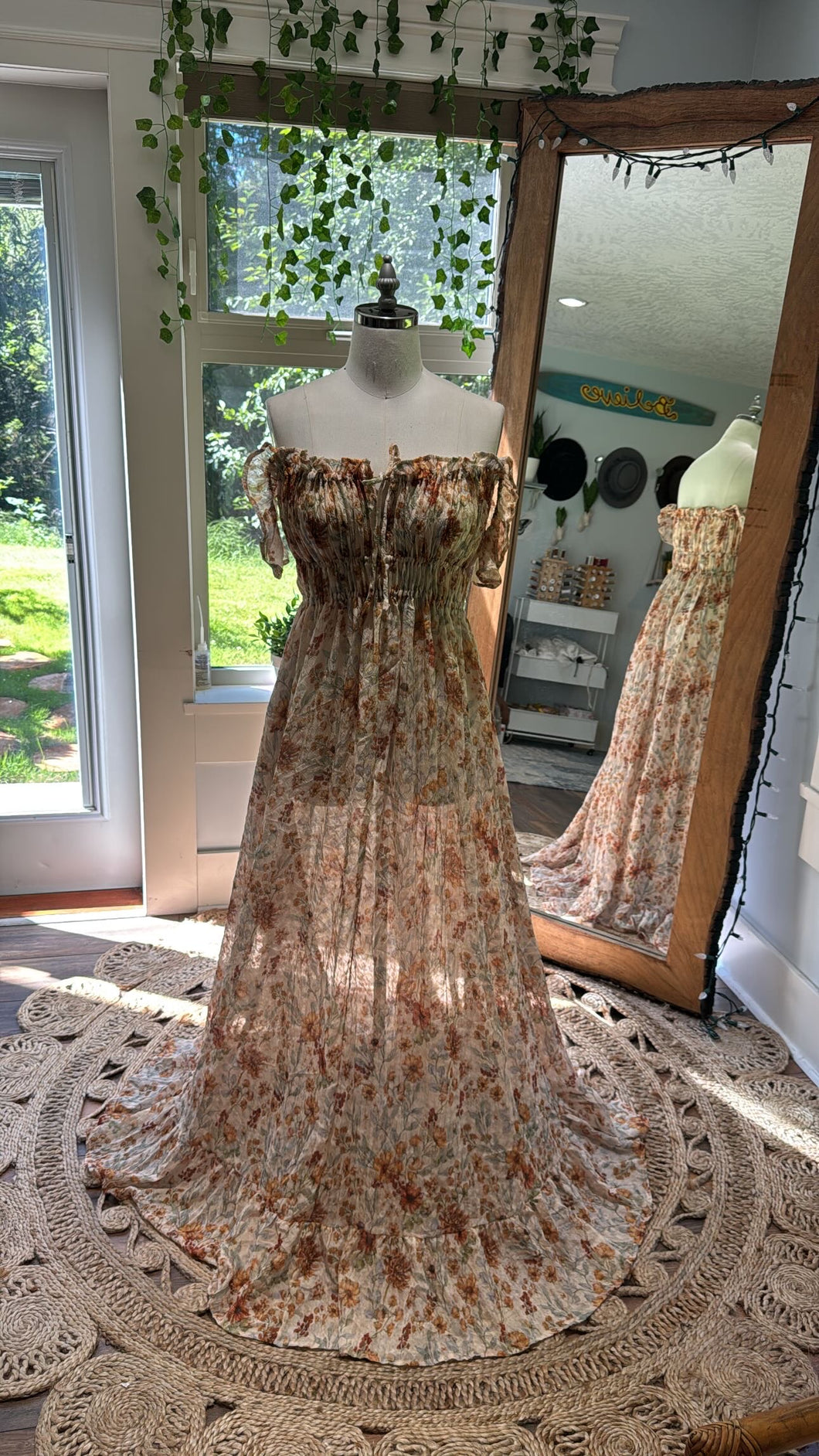 Ready to ship in daisy  crinkle