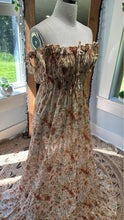 Load image into Gallery viewer, Preorder allow 6-8 week -Always and Forever dress in Daisy crinkle
