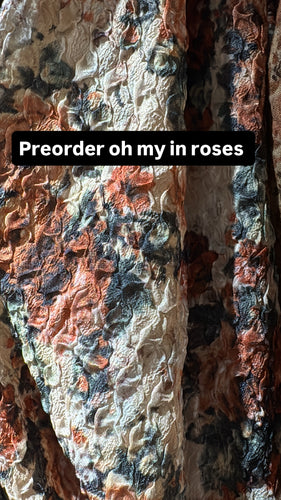 Preorder allow 6-8 week oh my two piece roses crinkle