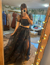 Load image into Gallery viewer, Amazing three dress package! Ready to ship