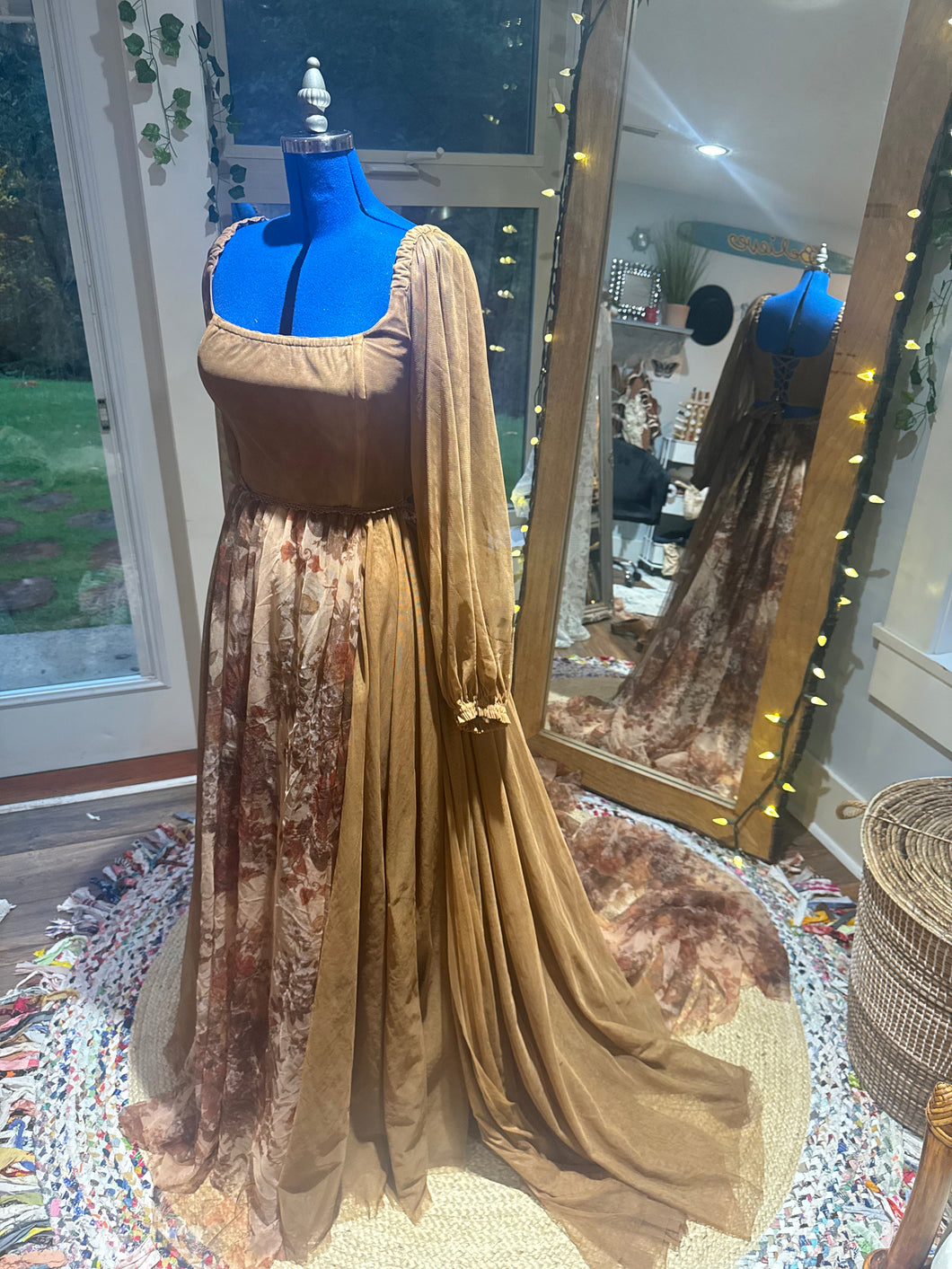 Reserved Megan ivory allow 7-10 day